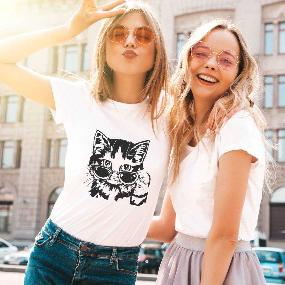 Gözlüklü Tarz Kedi Tasarımlı Unisex Tişört