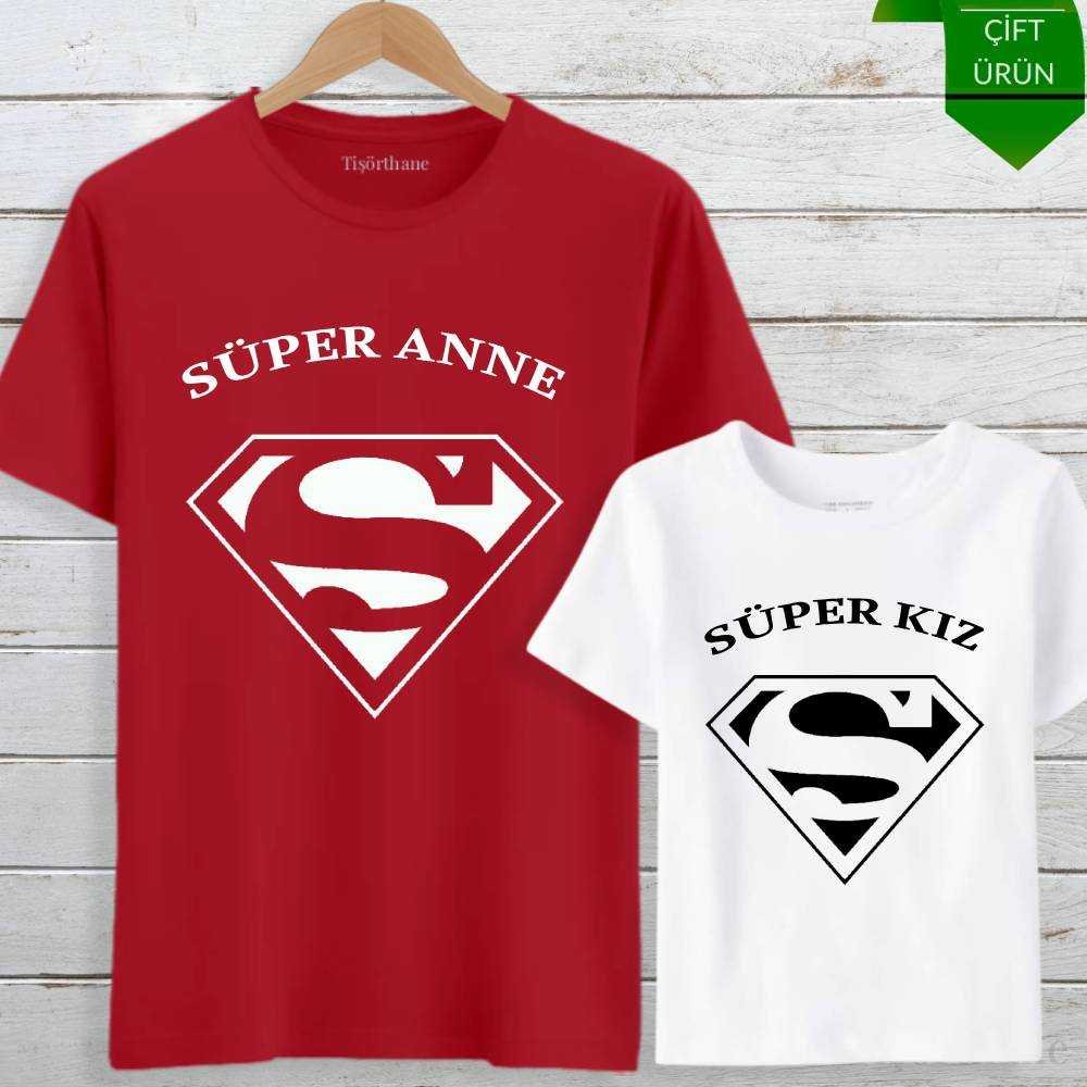 Süper Anne, Süper Kız Tasarımlı Tişört Kombini