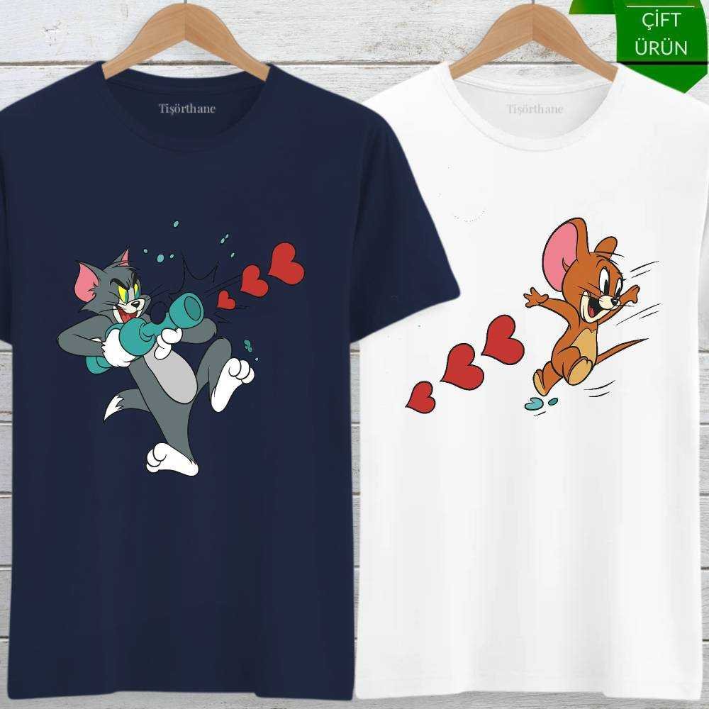Tom ve Jerry Aşk Bombardımanı Tasarımlı Sevgili Tişört Kombini